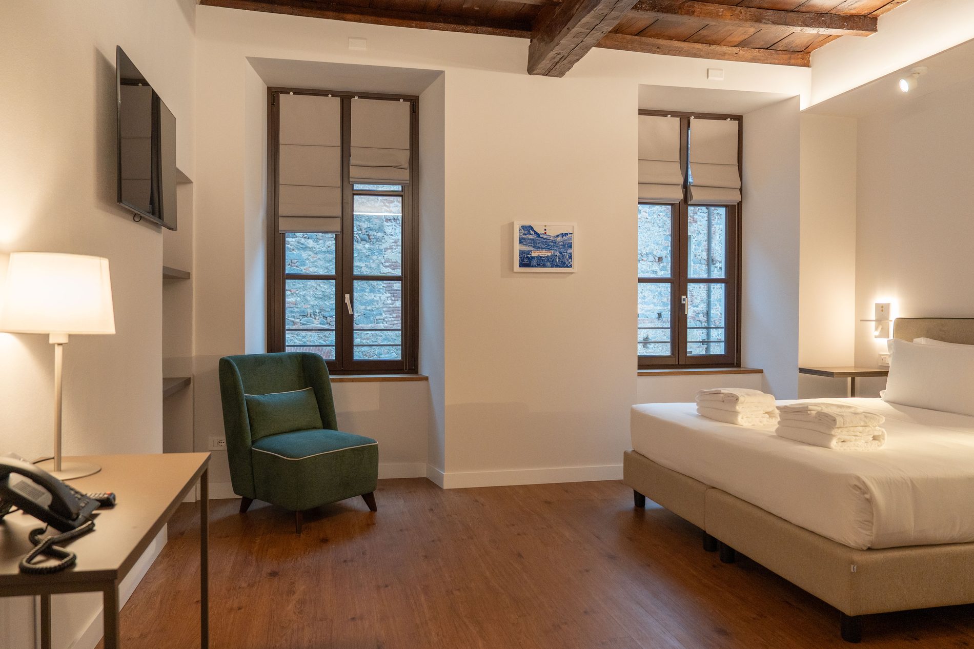 Opera della mostra diffusa nelle camere - immagine 01.
